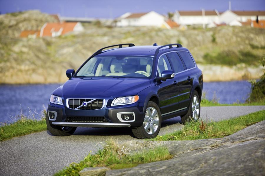  Volvo XC70 2010 года  (фото 49 из 58)